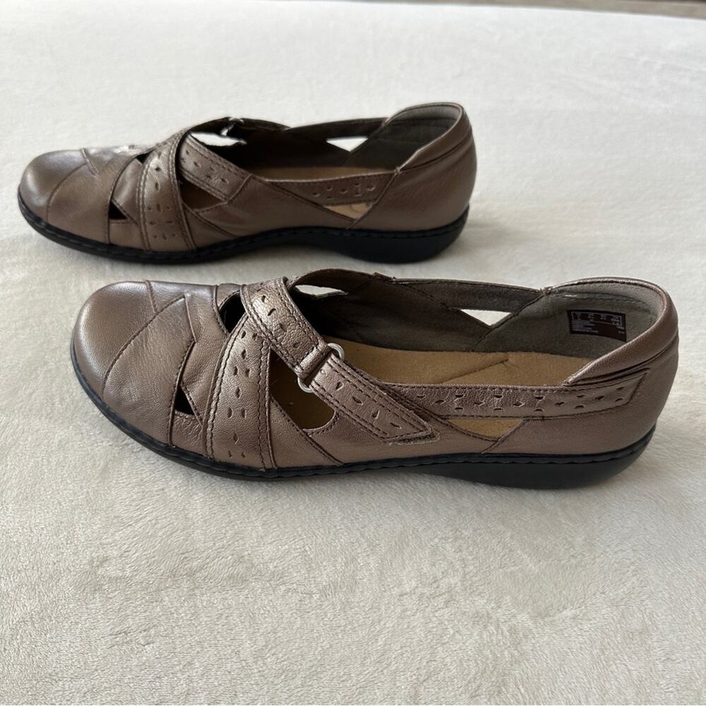 Clarks Ashland Spin Bronze Leather Flats Women’s 9.5 Comfort Mary Janes - Picture 5 of 10